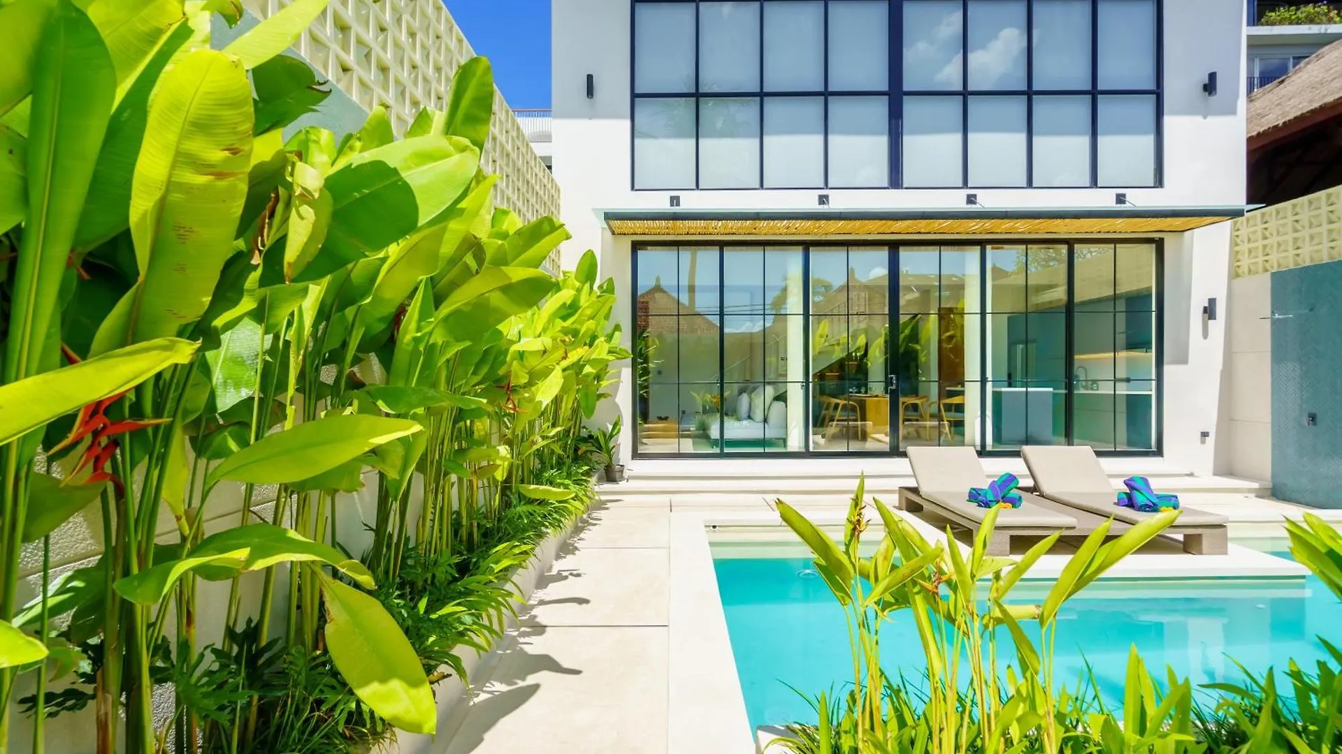 New Amazing 3Br Villa In The Heart Of Seminyak 印尼